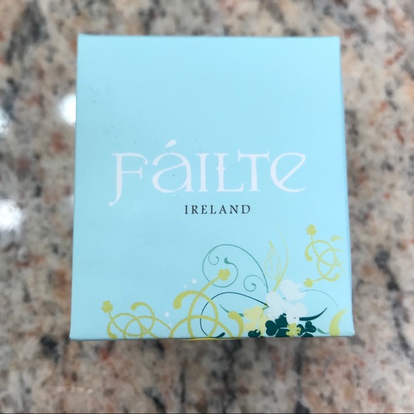 NEW💍Sterling Silver Celtic Trinity Knot Ring - Picture 6 of 7